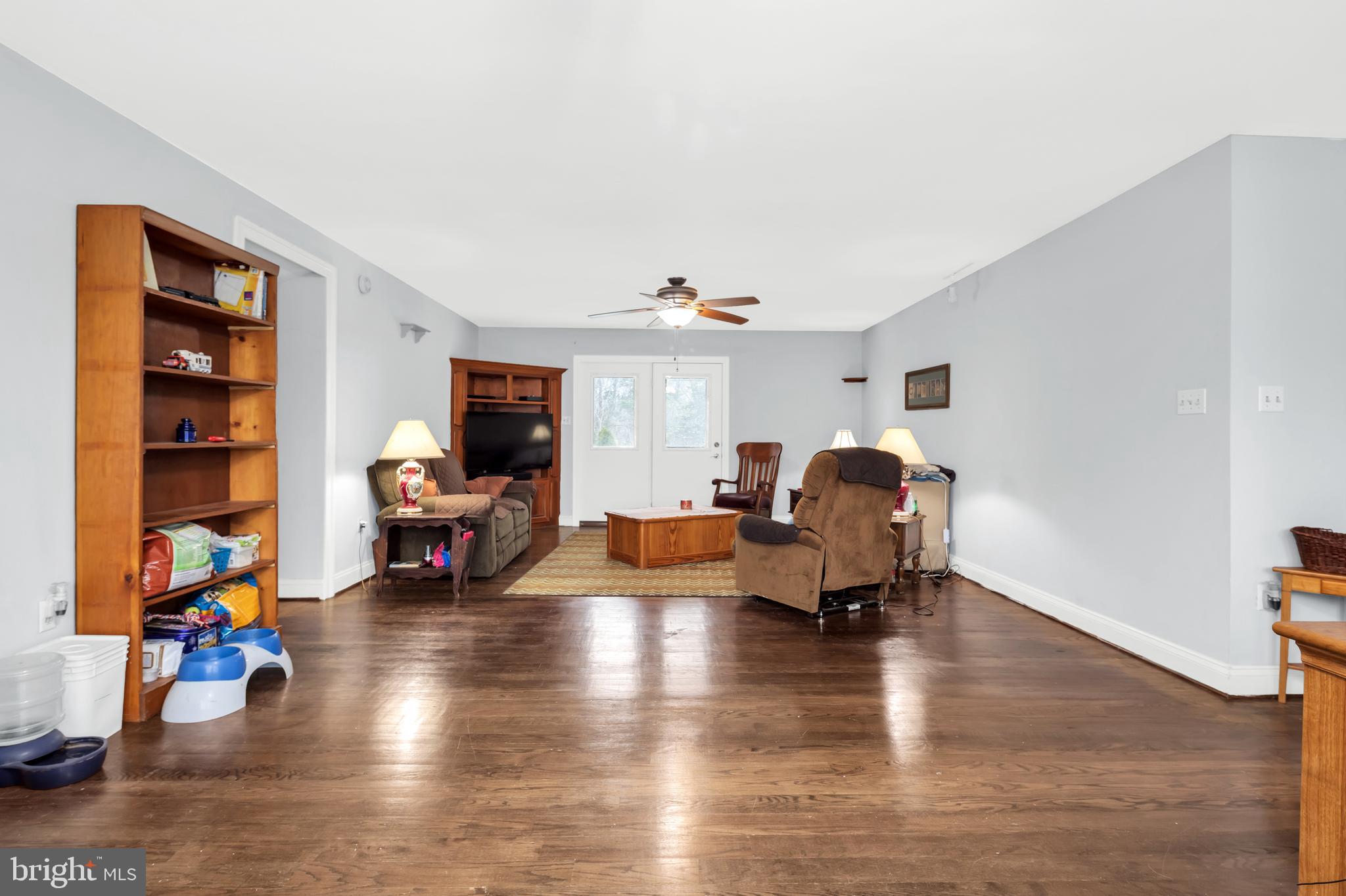 82 Sugar Maple Road Front Royal, VA 22630 - Photo 15 of 29 Extra large family room