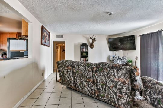 128 South Fire Opal Street Ridgecrest, CA 93555 - Photo 8 of 30