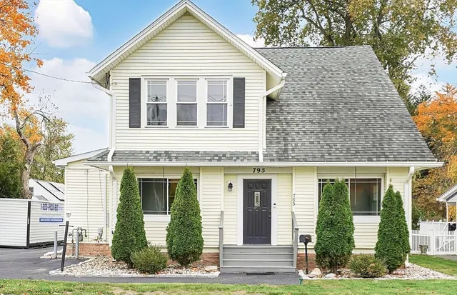 $439,900 | 795 Main Street, Agawam, MA 01001