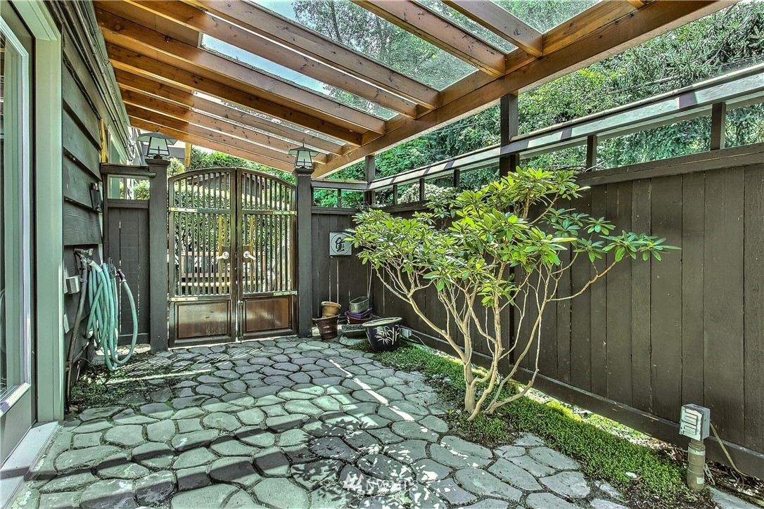 4032 Southwest Myrtle Street Seattle, WA 98136 - Photo 22 of 23 a view of a backyard