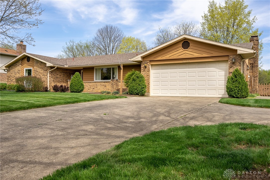 3028 Lantz Road Dayton, OH 45432 - Photo 3 of 39 Gallery Image 3