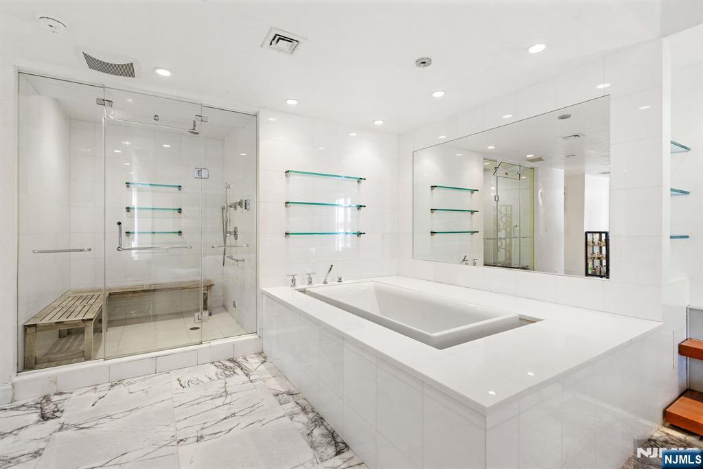 1055 River Road, Unit PH 8 Edgewater, NJ 07020 - Photo 15 of 30