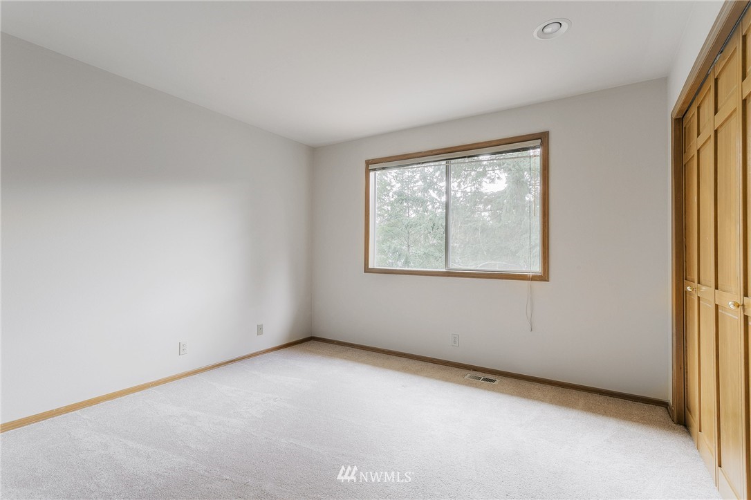 14409 Southeast 184th Place Renton, WA 98058 - Photo 17 of 25 Gallery Image 17