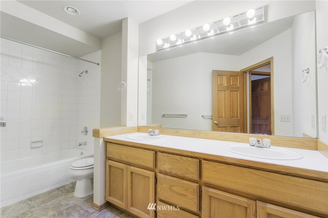 14409 Southeast 184th Place Renton, WA 98058 - Photo 22 of 25 Gallery Image 22