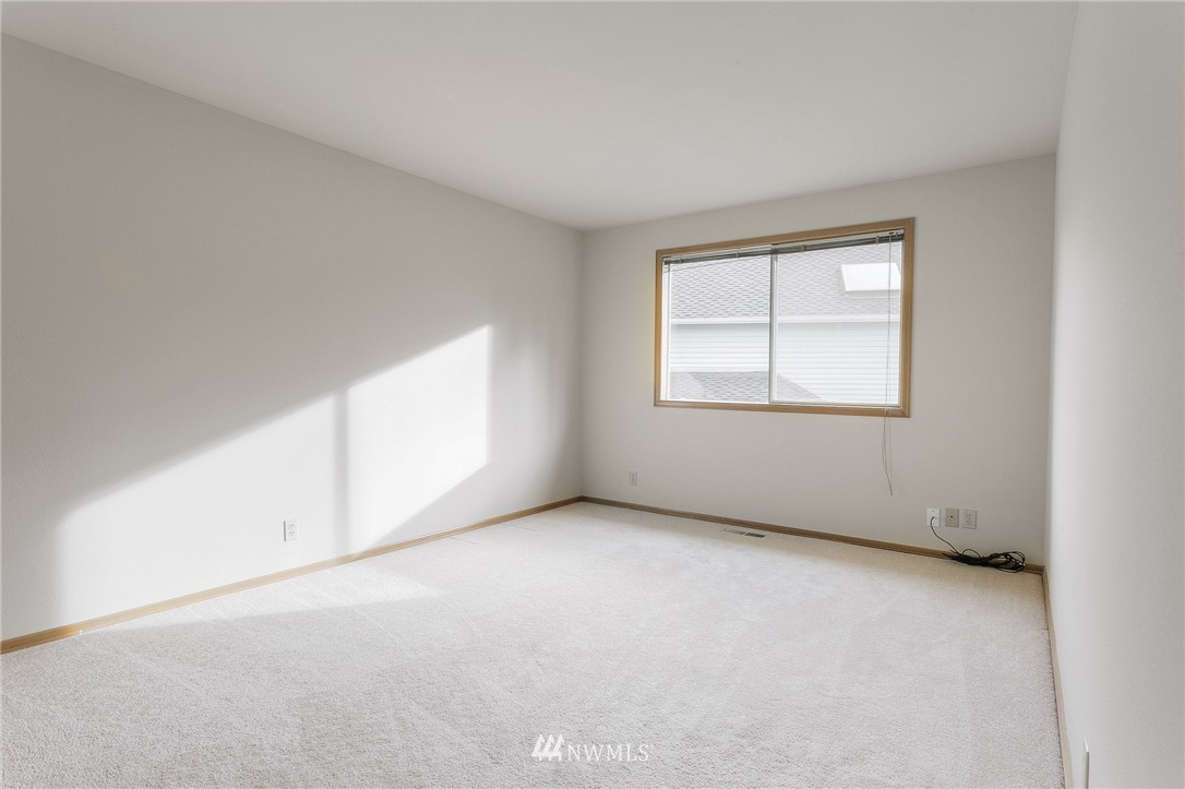14409 Southeast 184th Place Renton, WA 98058 - Photo 24 of 25 Gallery Image 24