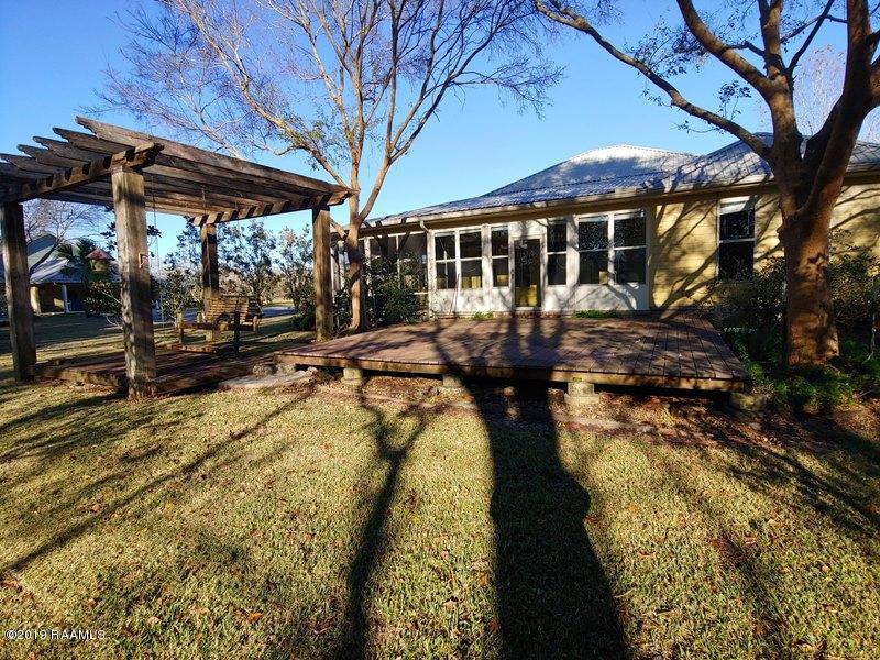 7176 Cemetery Road, Unit A St. Martinville, LA 70582 - Photo 34 of 35 Gallery Image 34