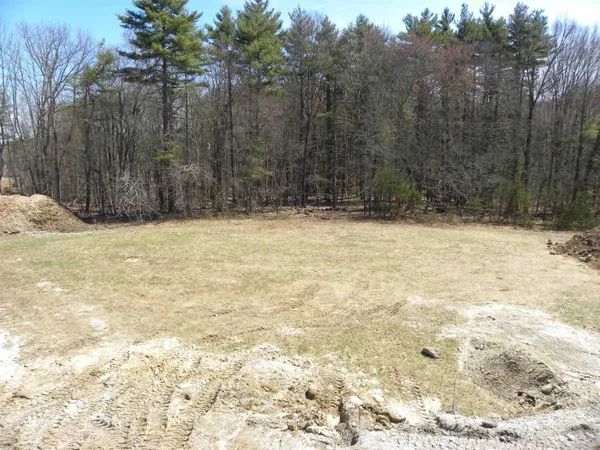$859,900 | 11 Hillside Terrace, Unit LOT 3, Danville, NH 03819
