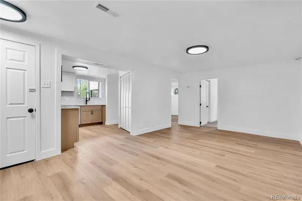 $2,100 | 888-882 Wolff Street, Denver, CO 80204