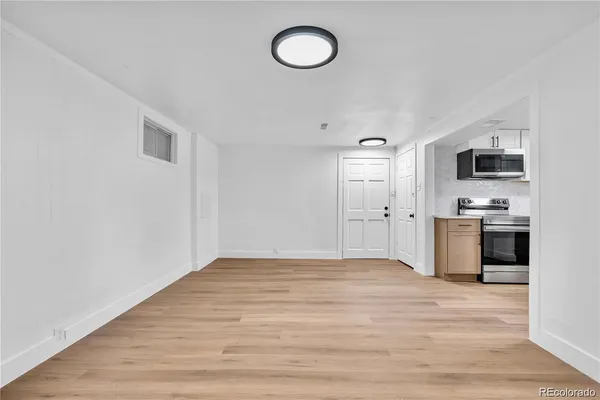 $2,100 | 888-882 Wolff Street, Denver, CO 80204