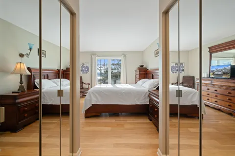 $425,000 | 1095 Lakeland Drive, Unit 922, Geneva, WI 53147