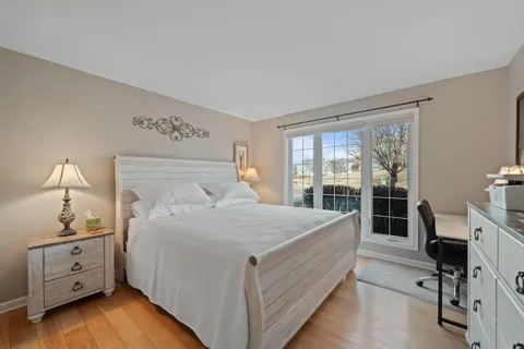 $425,000 | 1095 Lakeland Drive, Unit 922, Geneva, WI 53147