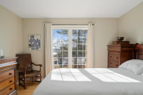 $425,000 | 1095 Lakeland Drive, Unit 922, Geneva, WI 53147