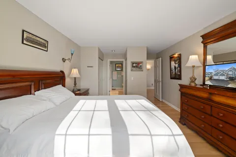 $425,000 | 1095 Lakeland Drive, Unit 922, Geneva, WI 53147