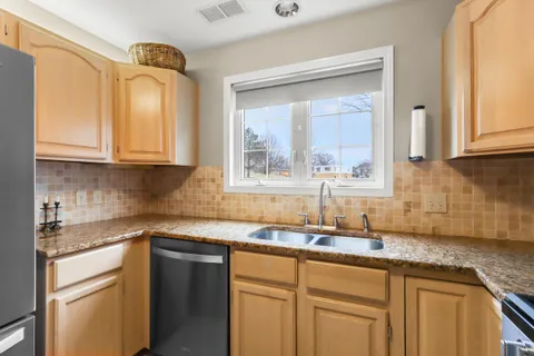 $425,000 | Undisclosed Address, Geneva, WI 53147