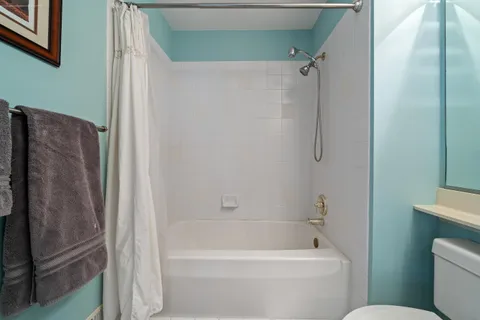 $425,000 | 1095 Lakeland Drive, Unit 922, Geneva, WI 53147