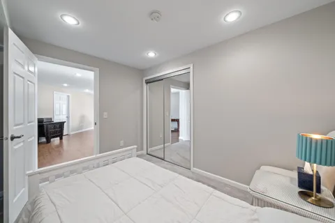 $425,000 | 1095 Lakeland Drive, Unit 922, Geneva, WI 53147