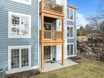 $425,000 | 1095 Lakeland Drive, Unit 922, Geneva, WI 53147