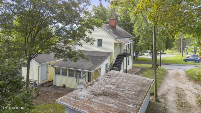 $249,900 | 166 Biggs Street, Sweetwater, TN 37874