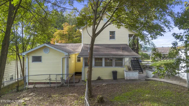 $249,900 | 166 Biggs Street, Sweetwater, TN 37874