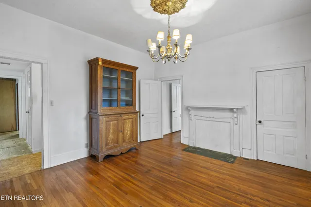 $249,900 | 166 Biggs Street, Sweetwater, TN 37874