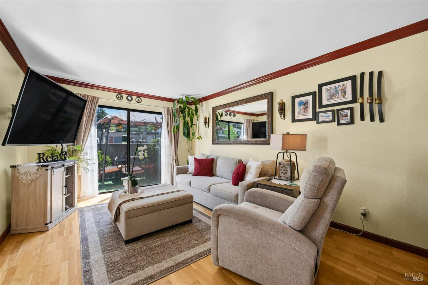 1195 Kenwal Road, Unit C Concord, CA 94521 - Photo 3 of 24