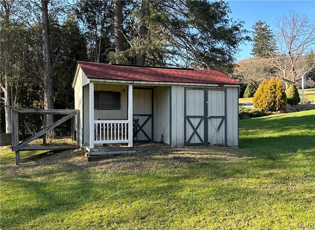 2970 Avery Road Slatington, PA 18080 - Photo 21 of 29 Gallery Image 21