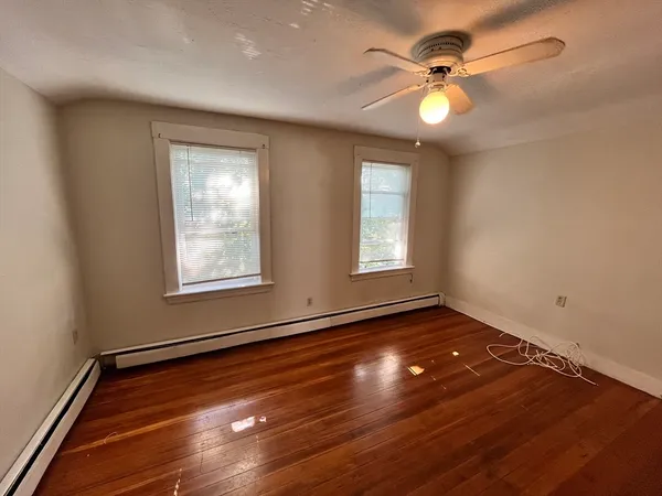 $2,200 | 1384 Gorham Street, Unit 3, Lowell, MA 01852