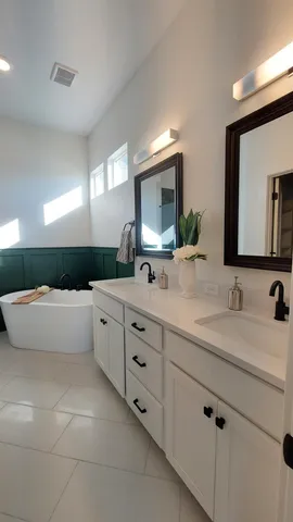 $459,900 | 913 East Sapphire Lane, Mulvane, KS 67110