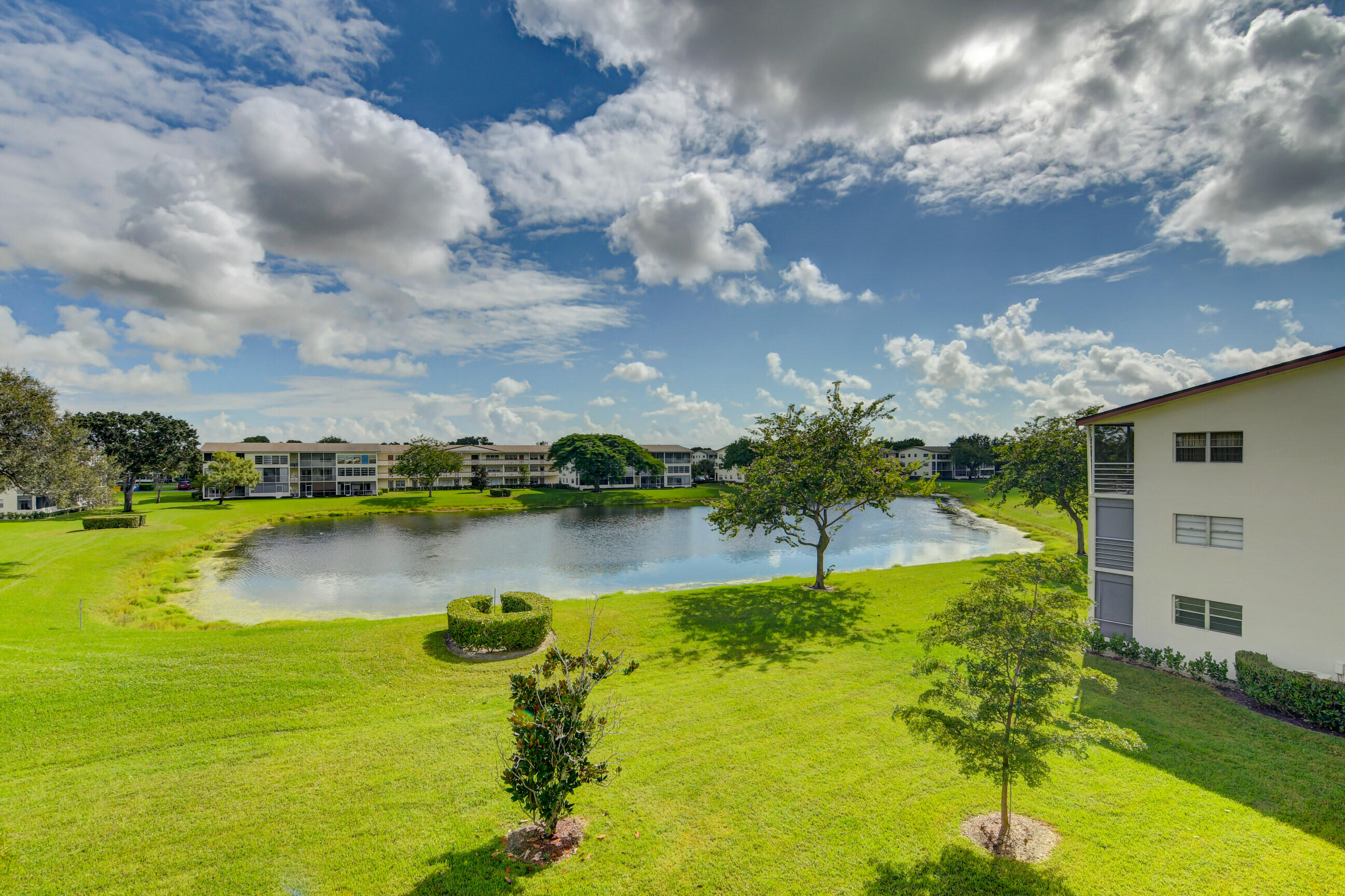 35 Suffolk Way Boca Raton, FL 33434 - Photo 8 of 52 08_dsc_3272_3_4_5_6