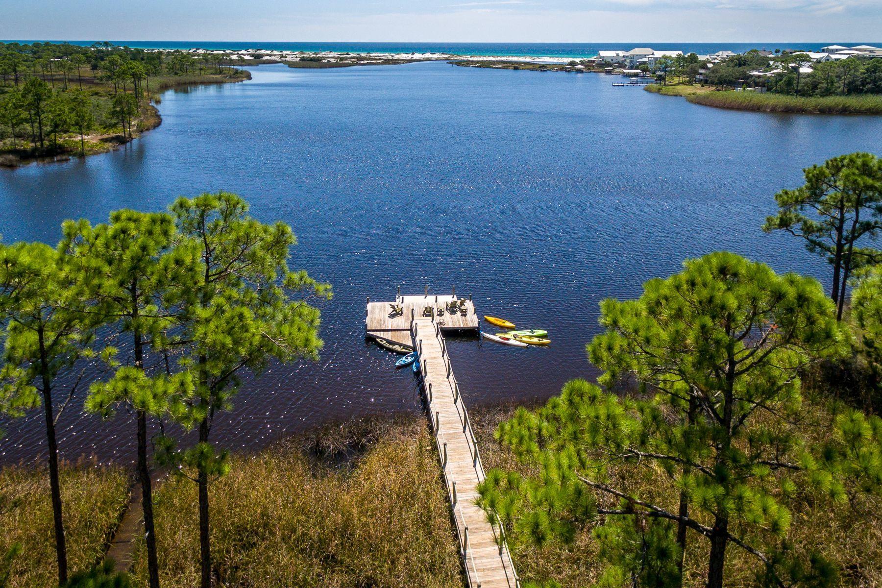 Paddle from Lake Place's Community Dock
