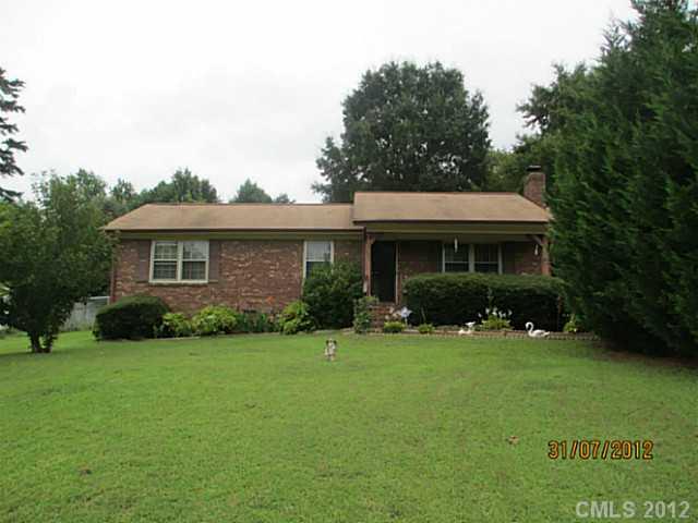 826 Ike Lynch Road Dallas, NC 28034 - Photo 1 of 10