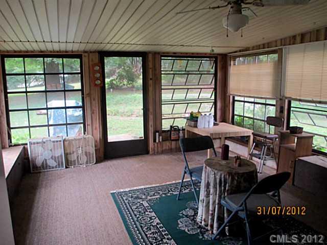 826 Ike Lynch Road Dallas, NC 28034 - Photo 9 of 10