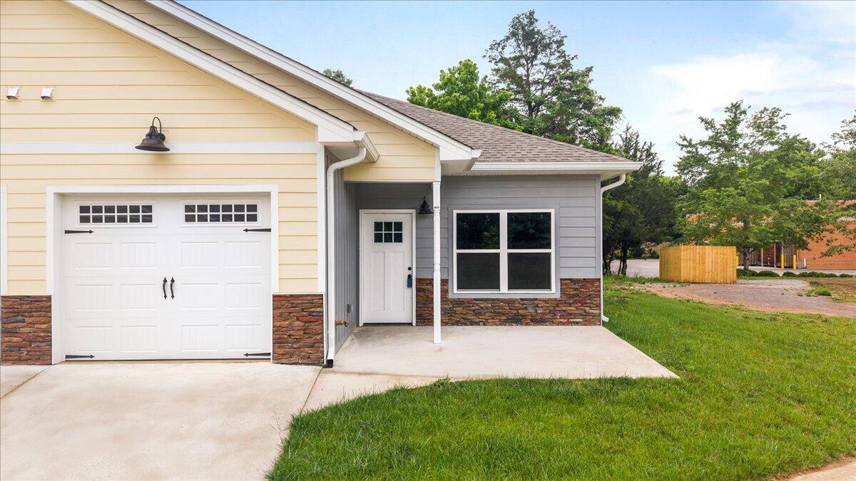 4470 Keith Street Northwest, Unit 503 Cleveland, TN 37312 - Photo 2 of 23 5-DJI_20260525101952_0652_D_1