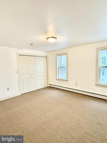 $1,495 | 26 North Main Street, Spring City, PA 19475