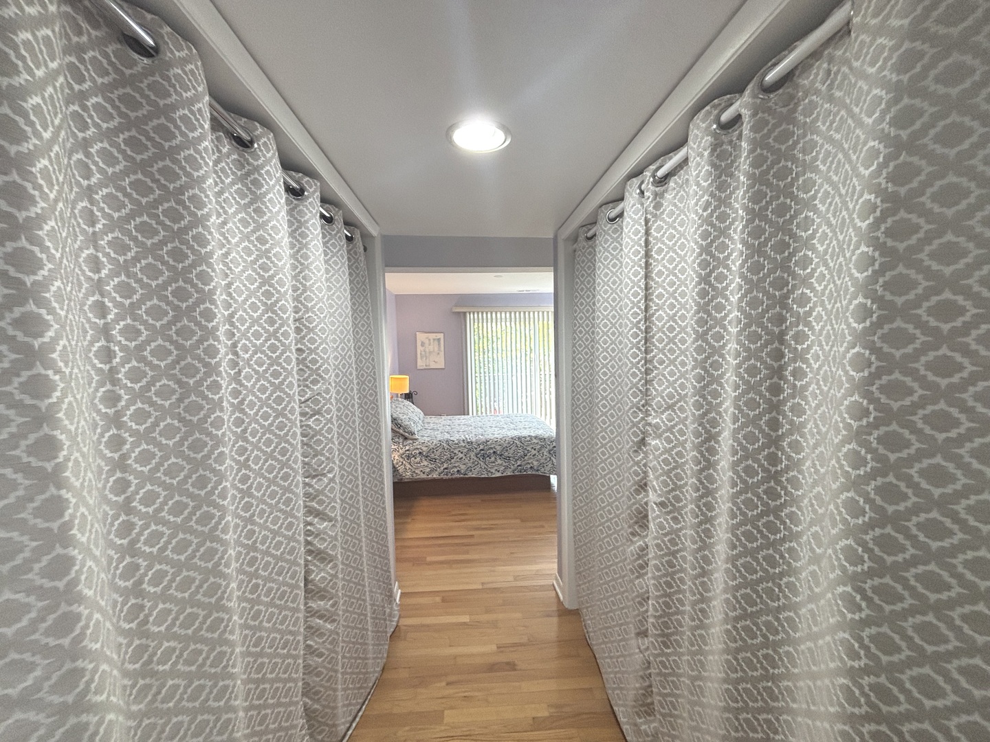 1847 Tanglewood Drive, Unit 3B Glenview, IL 60025 - Photo 23 of 30 a bathroom with a shower curtain and a curtain