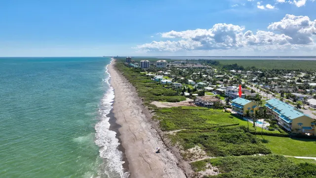 $449,000 | 1550 South Ocean Drive, Unit D19, Hutchinson Island, FL 34949