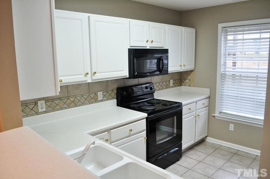 2200 Turtle Point Drive Raleigh, NC 27604 - Photo 2 of 21 Gallery Image 2