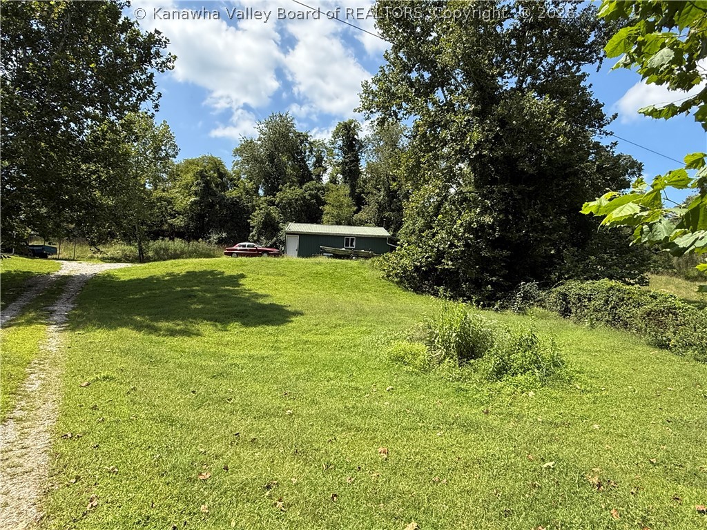 458 Pine Grove Road Leon, WV 25123 - Photo 11 of 15 Gallery Image 11