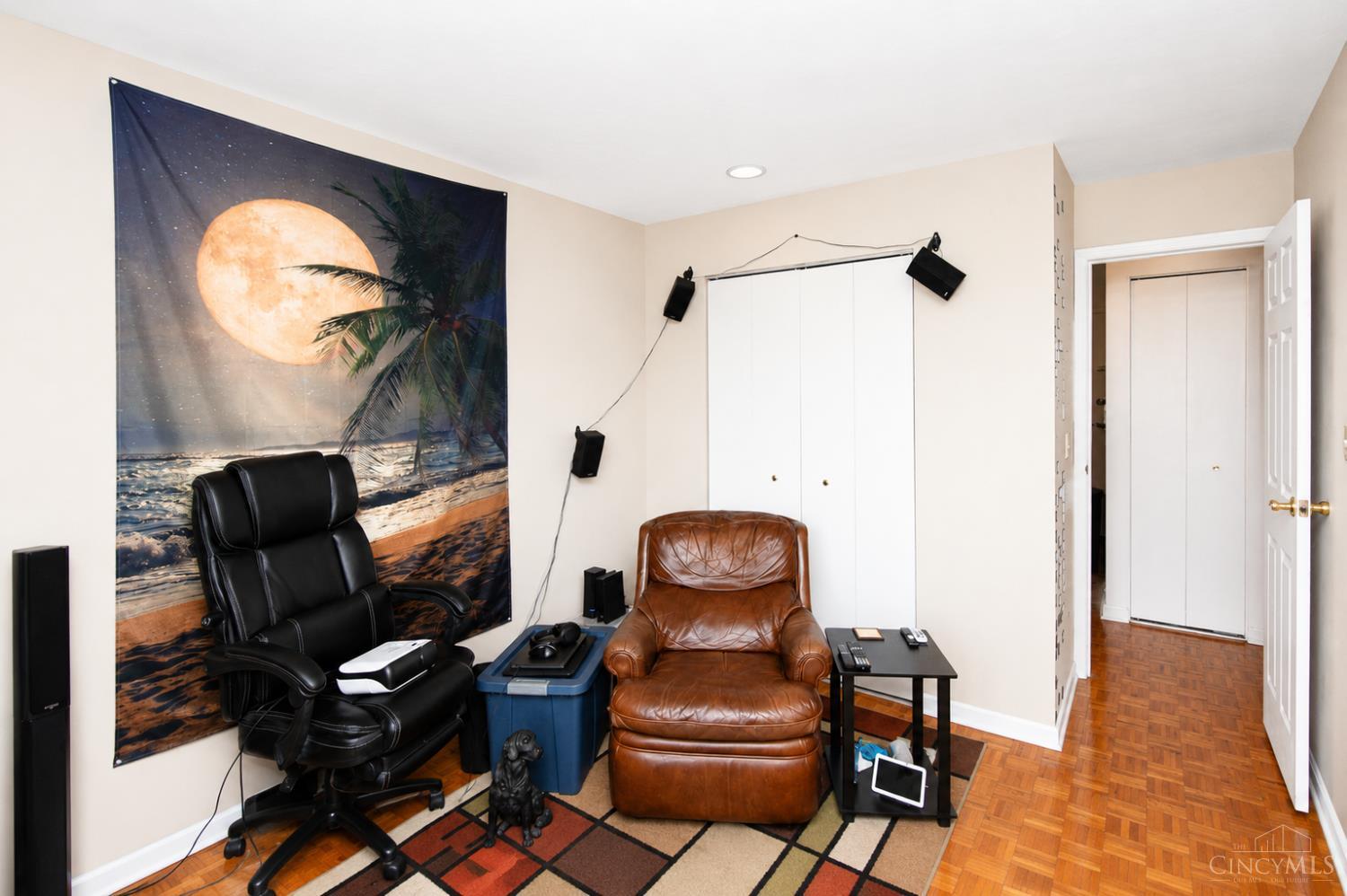 1815 William Howard Taft Road, Unit 809 Cincinnati, OH 45206 - Photo 12 of 22