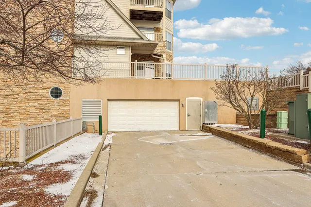 $239,000 | 6995 South Riverwood Boulevard, Unit A05, Franklin, WI 53132