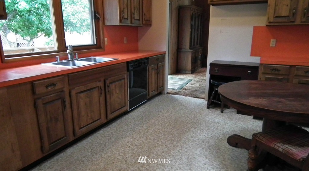 80 Fox Point Road Port Angeles, WA 98363 - Photo 7 of 22 Gallery Image 7
