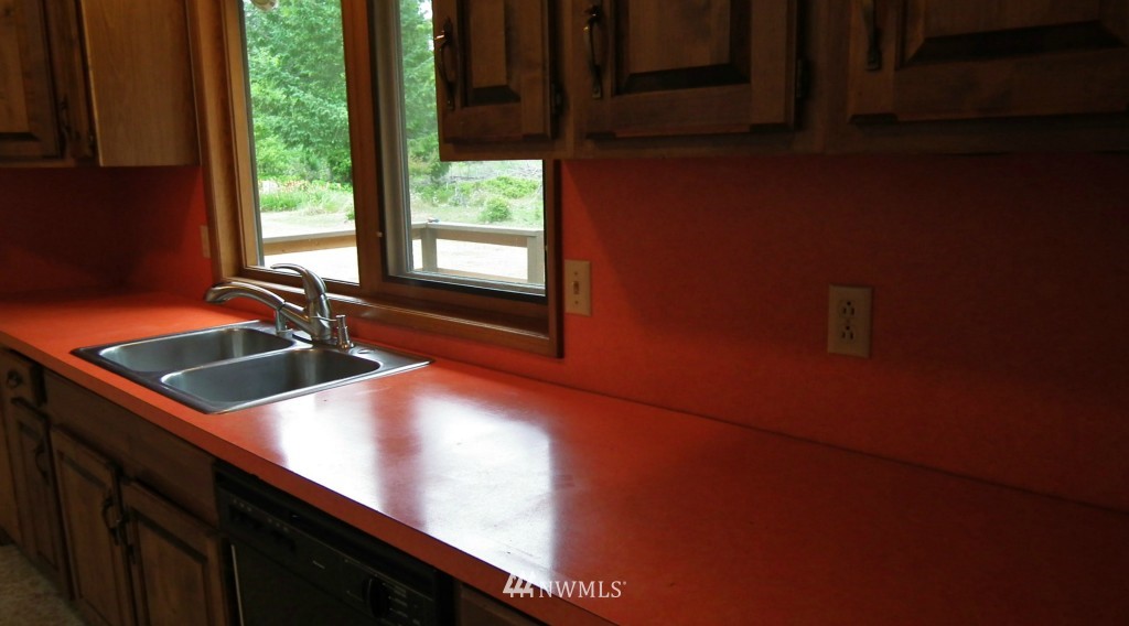 80 Fox Point Road Port Angeles, WA 98363 - Photo 8 of 22 Gallery Image 8