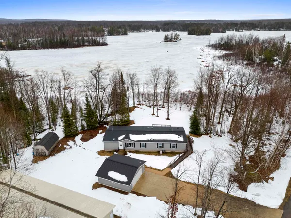 $525,000 | 17560 Bass Point Lane, Townsend, WI 54175