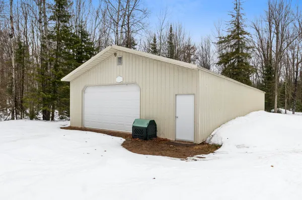 $525,000 | 17560 Bass Point Lane, Townsend, WI 54175