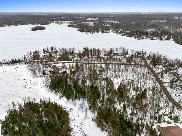 $525,000 | 17560 Bass Point Lane, Townsend, WI 54175