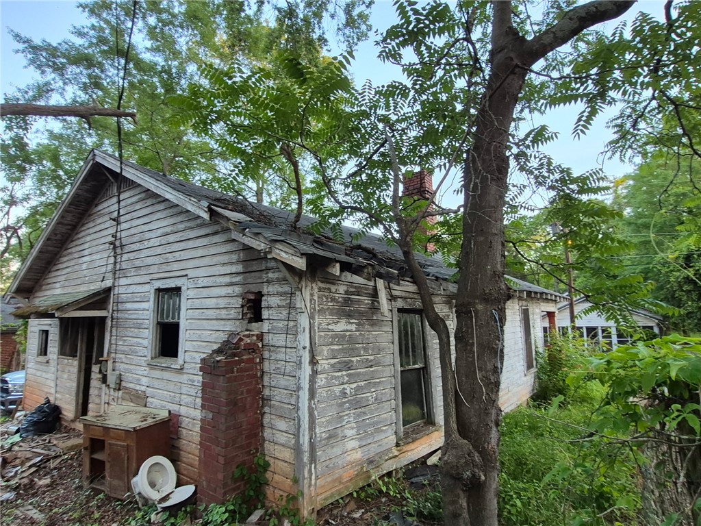 509 East Hampton Street Anderson, SC 29624 - Photo 5 of 9