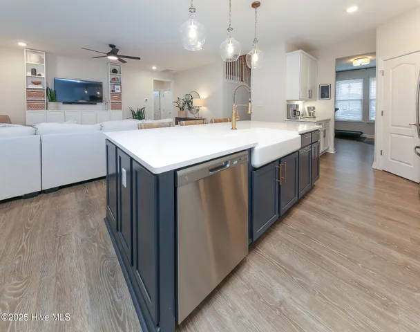 $577,500 | 107 Farmridge Way, Moyock, NC 27958