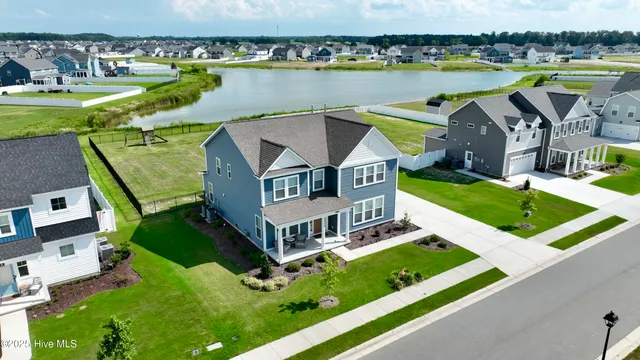 $577,500 | 107 Farmridge Way, Moyock, NC 27958