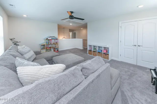 $577,500 | 107 Farmridge Way, Moyock, NC 27958