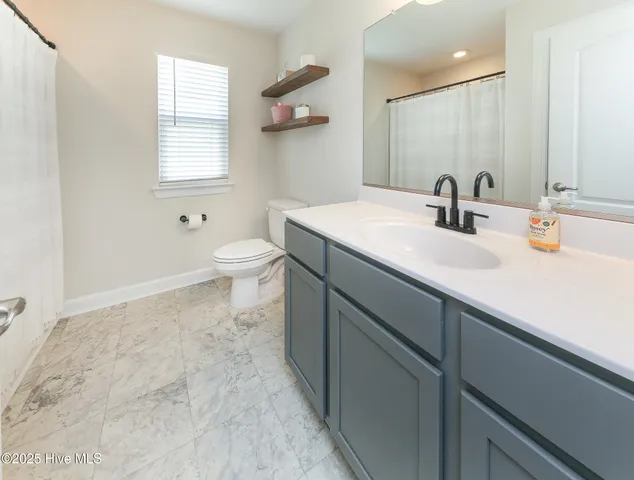 $577,500 | 107 Farmridge Way, Moyock, NC 27958